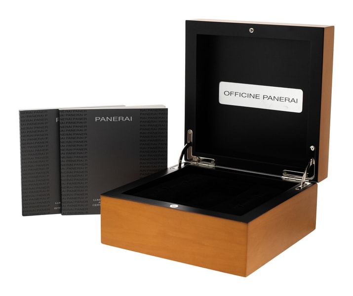 Panerai Luminor GMT PAM00535